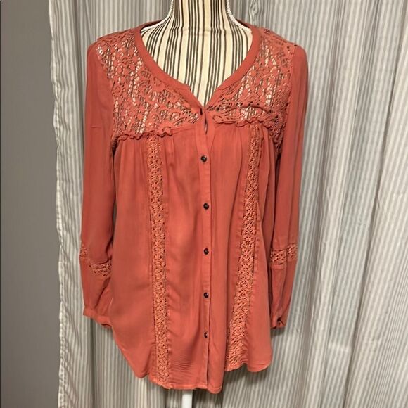American Eagle Outfitters Tops - American Eagle Outfitters Coral Lace Blouse